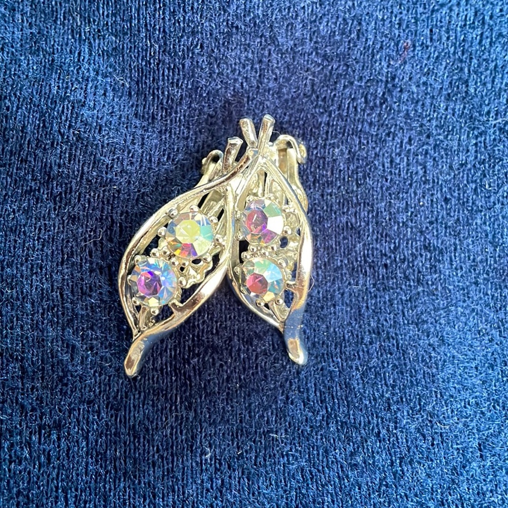 Vintage Clip On Earrings